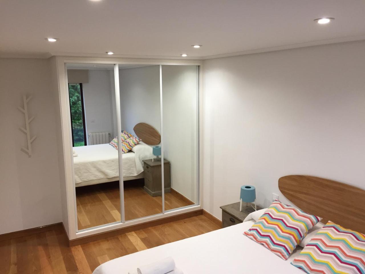 Somo Surfskate Hostel Кастанедо Экстерьер фото