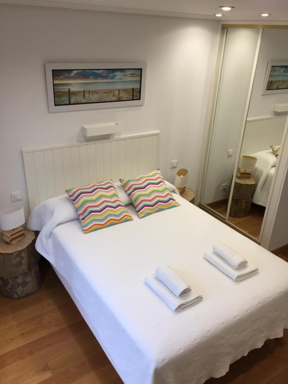 Somo Surfskate Hostel Кастанедо Экстерьер фото
